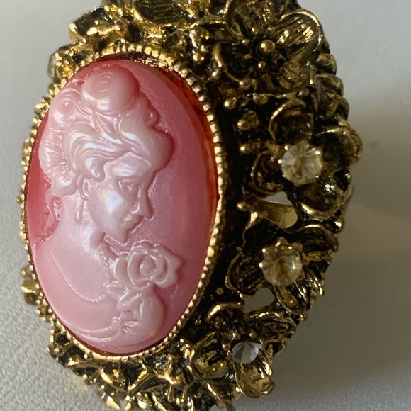 Cameo ring pinkish orange and gold - Picture 3 of 10